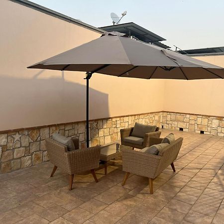 Le Cinema Bed and Breakfast Formia Exterior foto