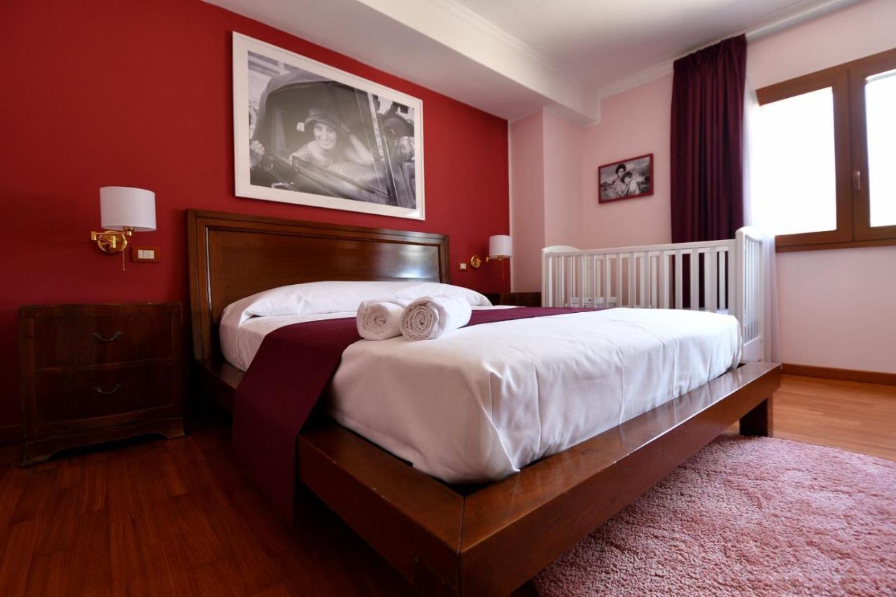 Le Cinema Bed and Breakfast Formia Exterior foto