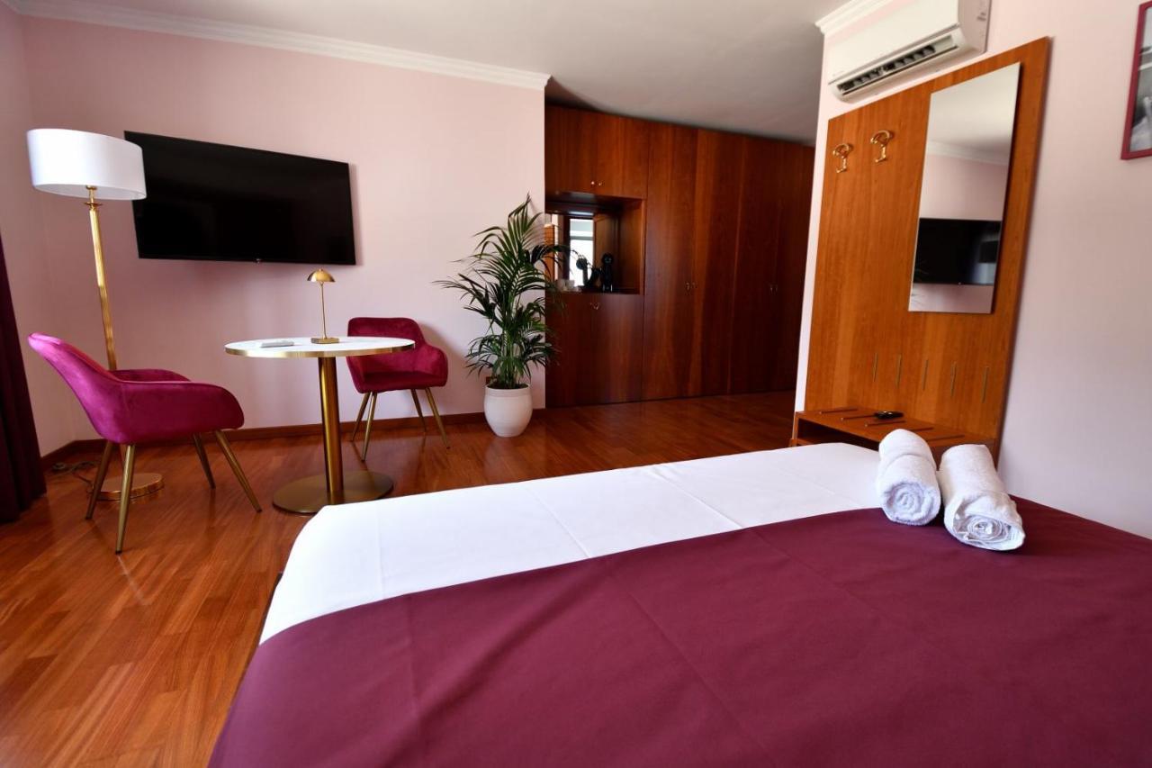 Le Cinema Bed and Breakfast Formia Exterior foto